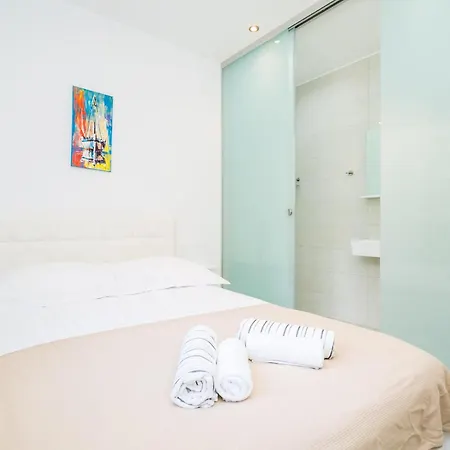 Lovely In With Wifi Apartment