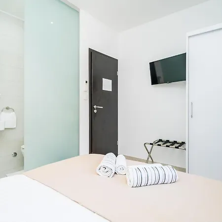 Apartment Lovely In With Wifi