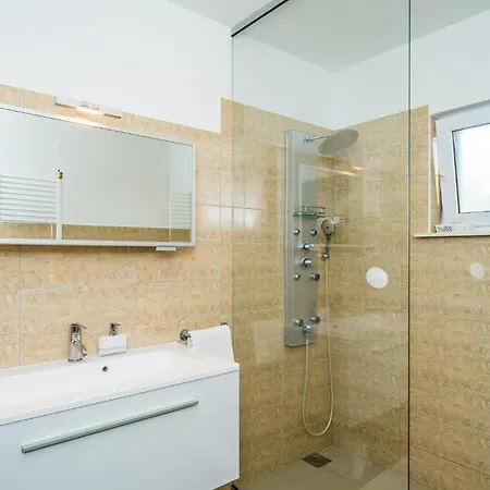 Lovely In With Wifi *