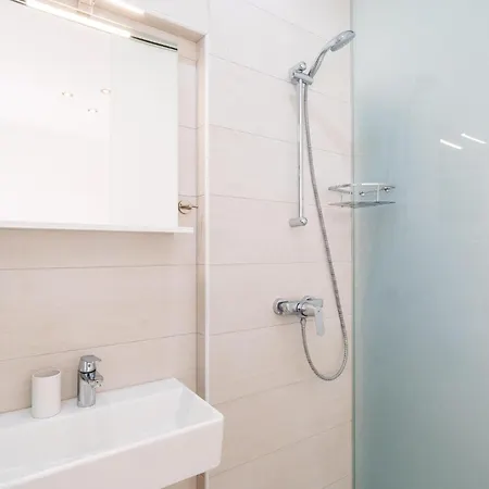 Lovely In With Wifi * Cilipi