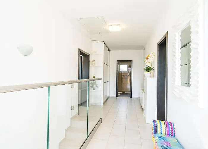 Lovely In With Wifi Apartament