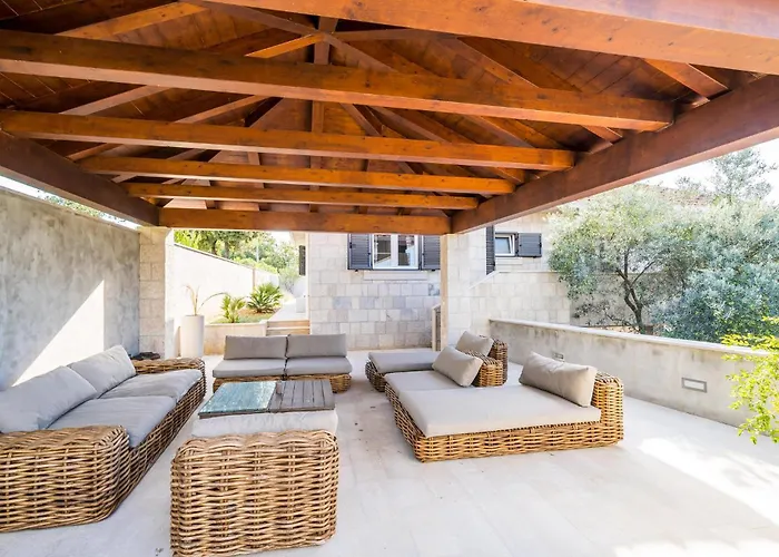 Lovely In With Wifi Apartament Čilipi